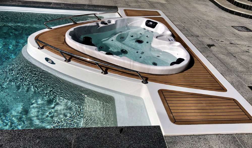 YACHT POOL Papyrus White Compas Ukraine-04