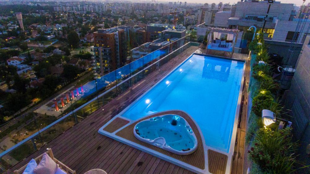 YACHT POOL Papyrus White Compas Israel-068
